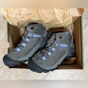 Keen Women's Targhee II Waterproof Mid Hiking Boots Size 7